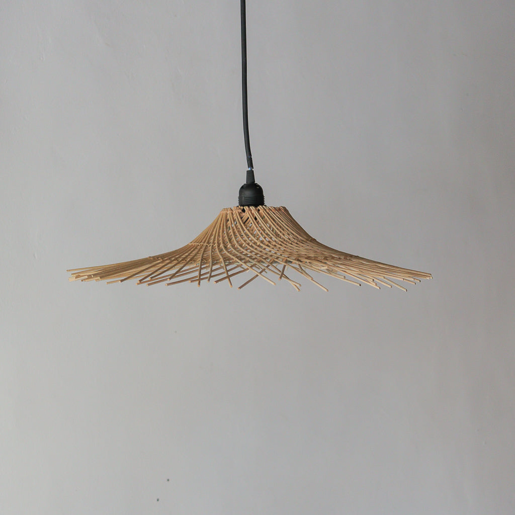 Rattan pendant Light Jerami Design