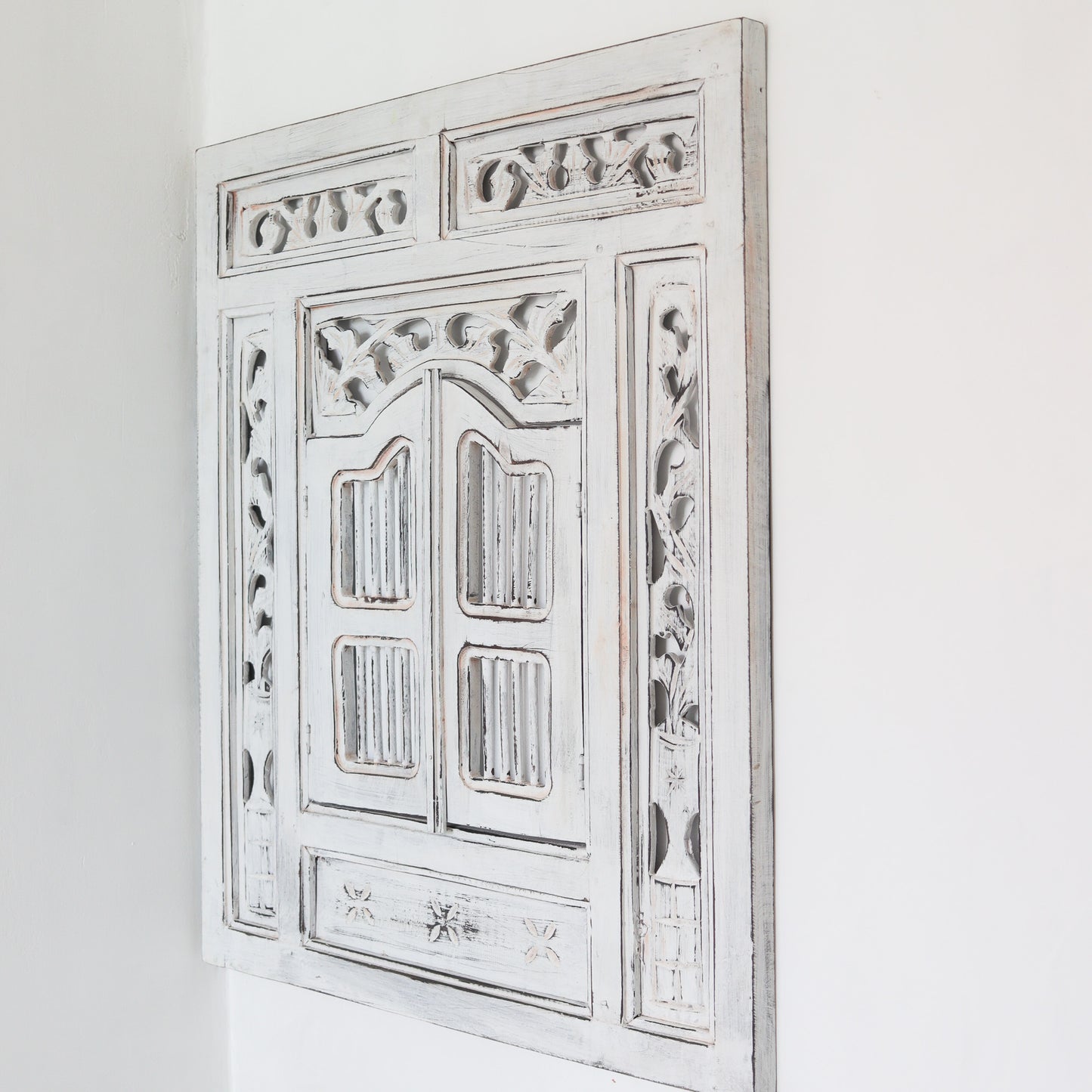 Hand Carved Window Frame Bali White