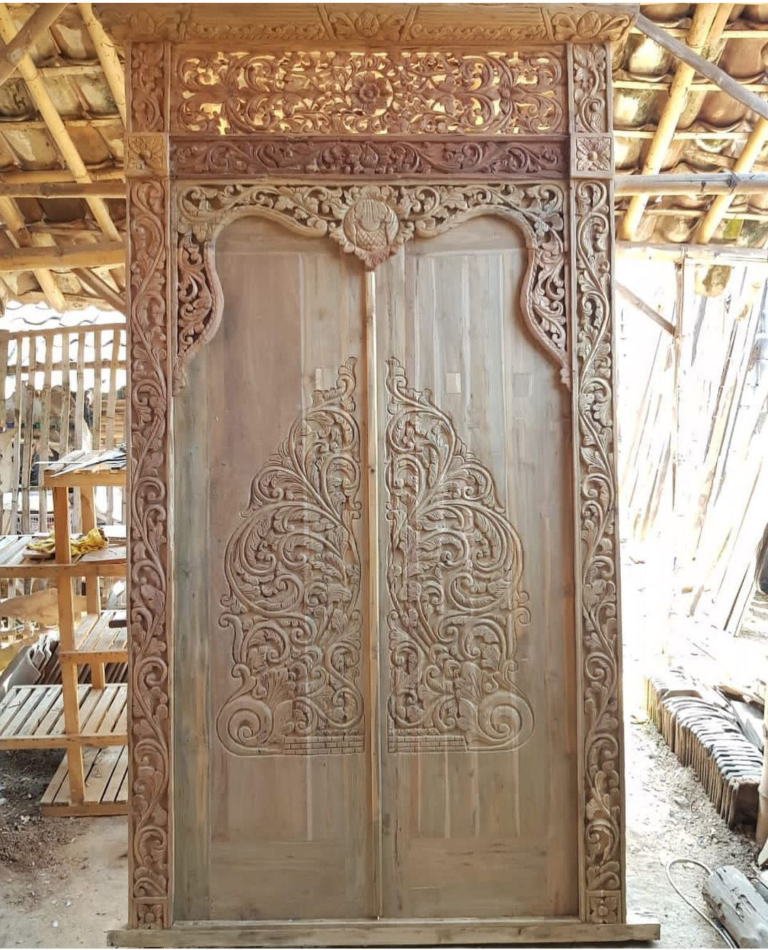 Handcarved door bali ethnic