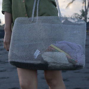 Wire Mesh Hand Woven Tote Bag Penari Design