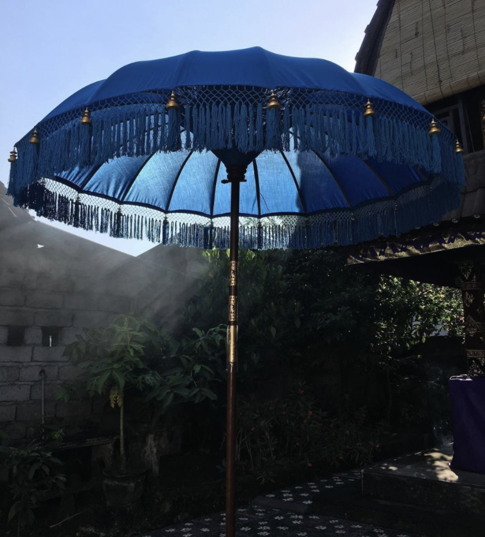 Balinese Parasol Garden Decoration in Blue