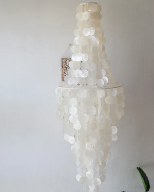 Capiz Shell Chandelier Teardrop Panjang Design