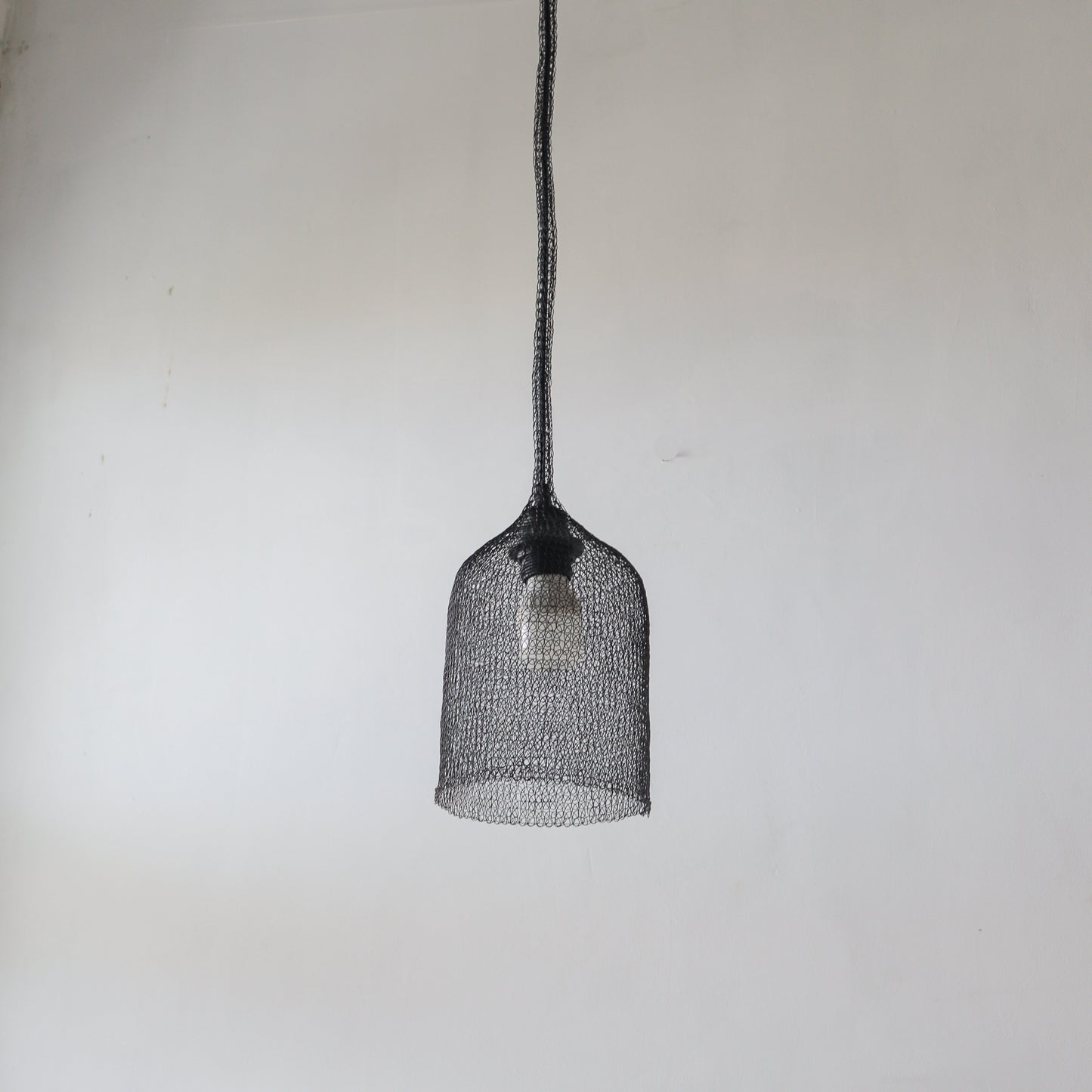 Black Metal Mesh Pendant Light Siji Design