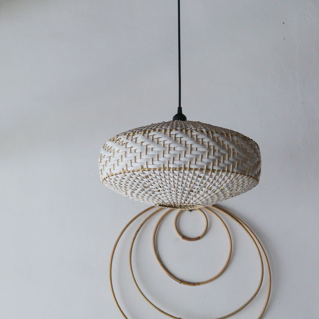 Rattan Pendant Light Weave Putih
