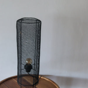Wire Mesh Table Lamp Truba in Black