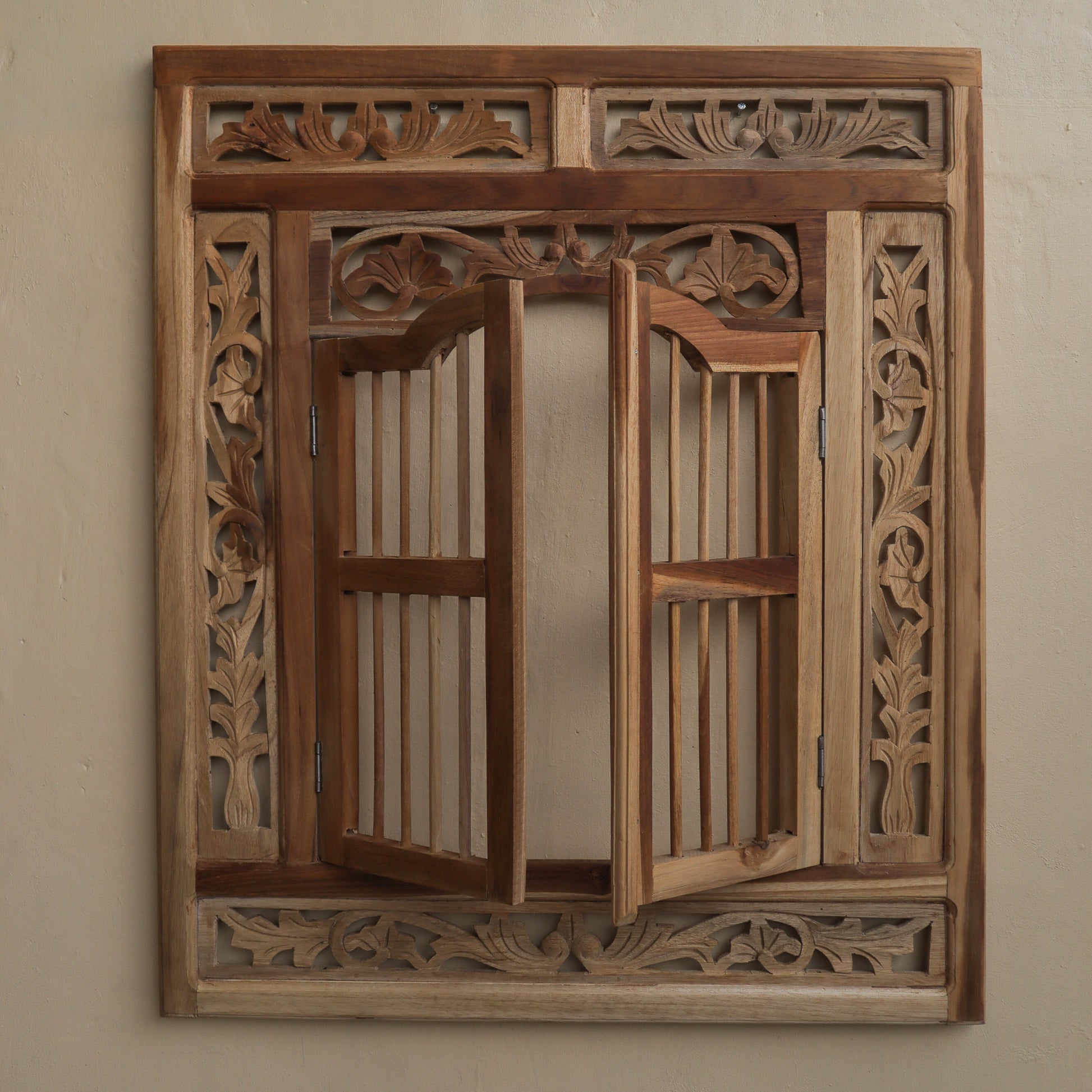 hand carved frame custom