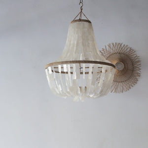 Capiz Shell Chandelier Banda