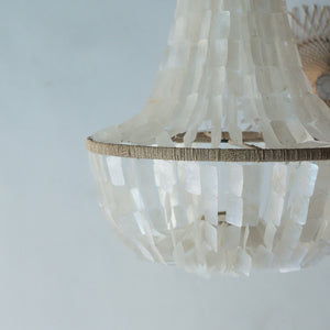 Capiz Shell Chandelier Banda