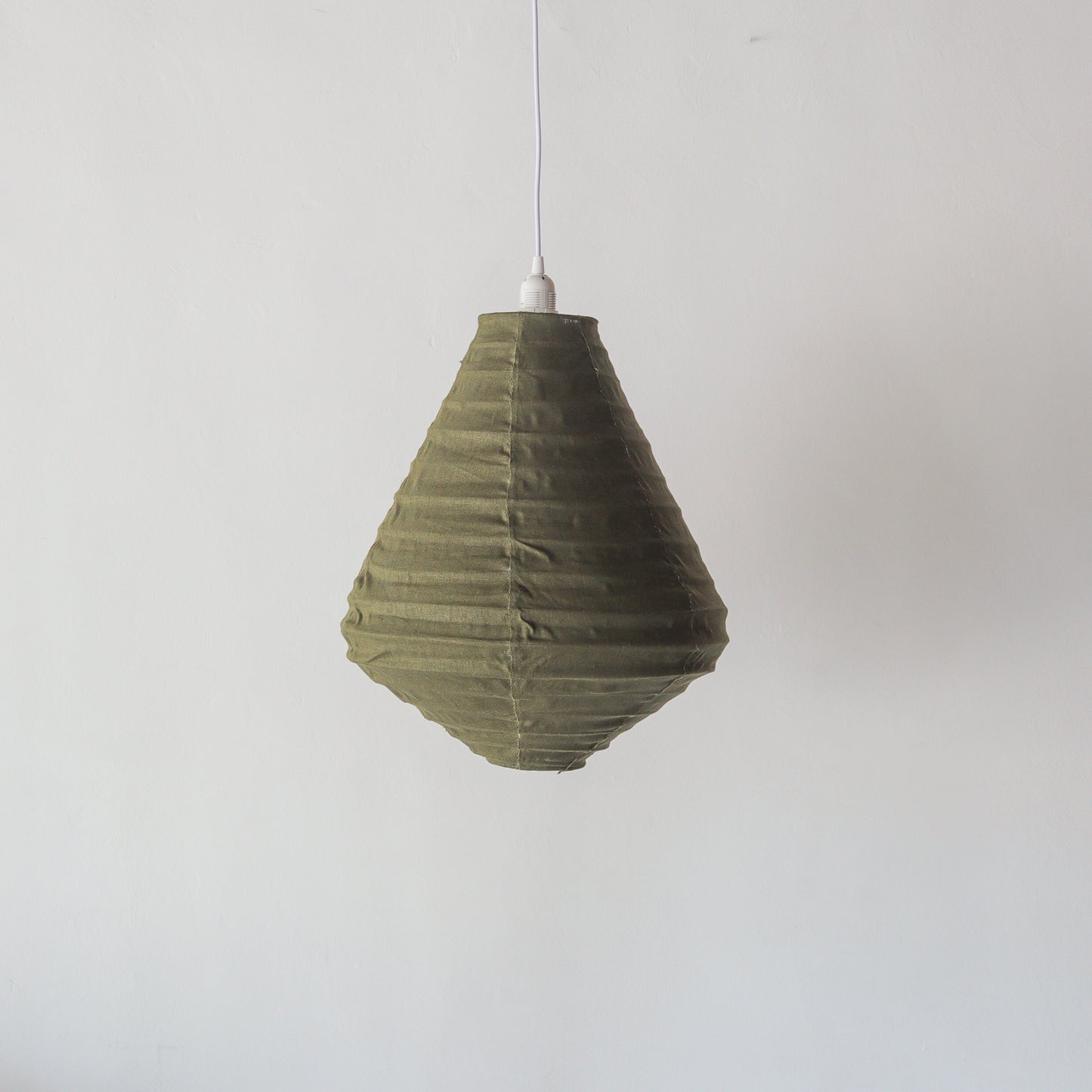 Linen lantern lamp green