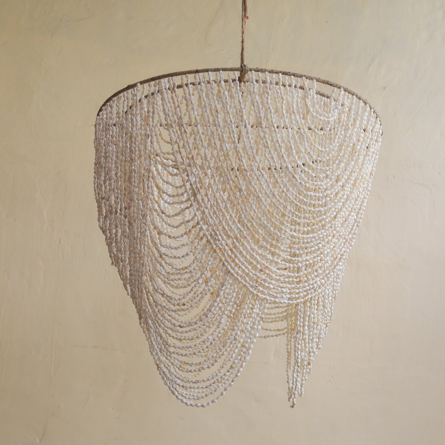 Beaded Seashell Pendant Light Modern Design