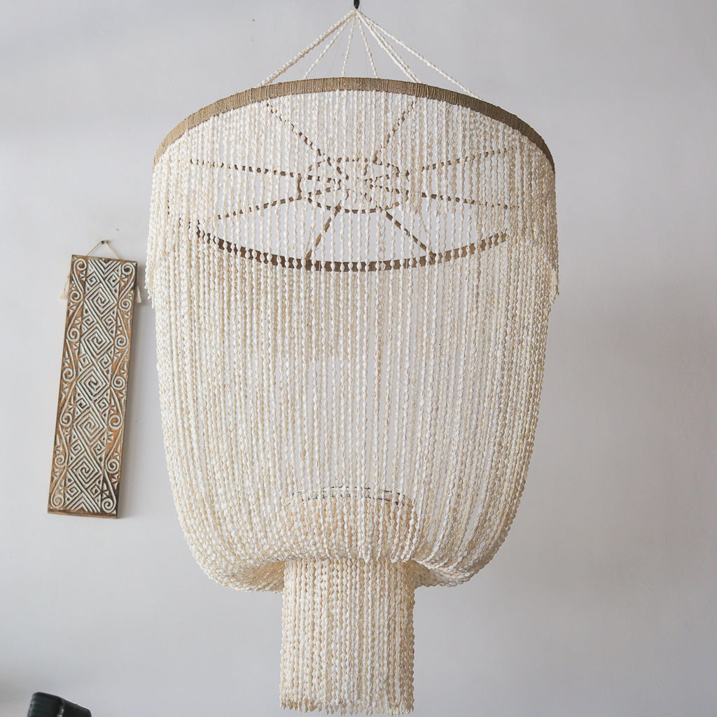 White Bead Seashell Chandelier Home Decoration
